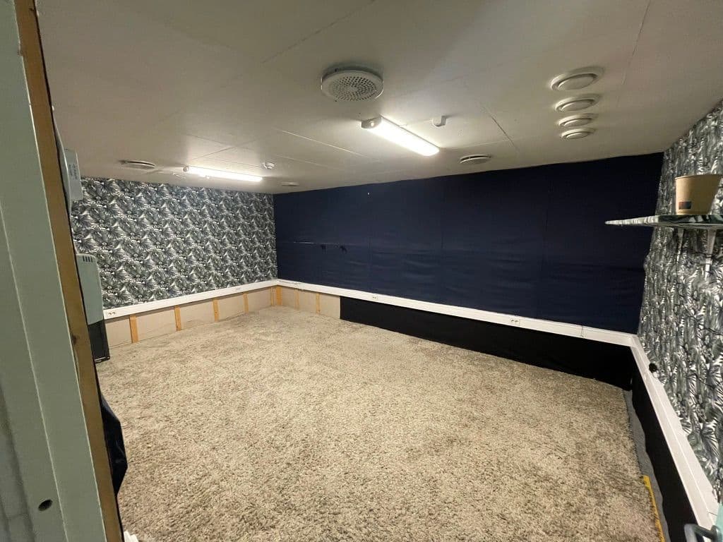 Studio 17