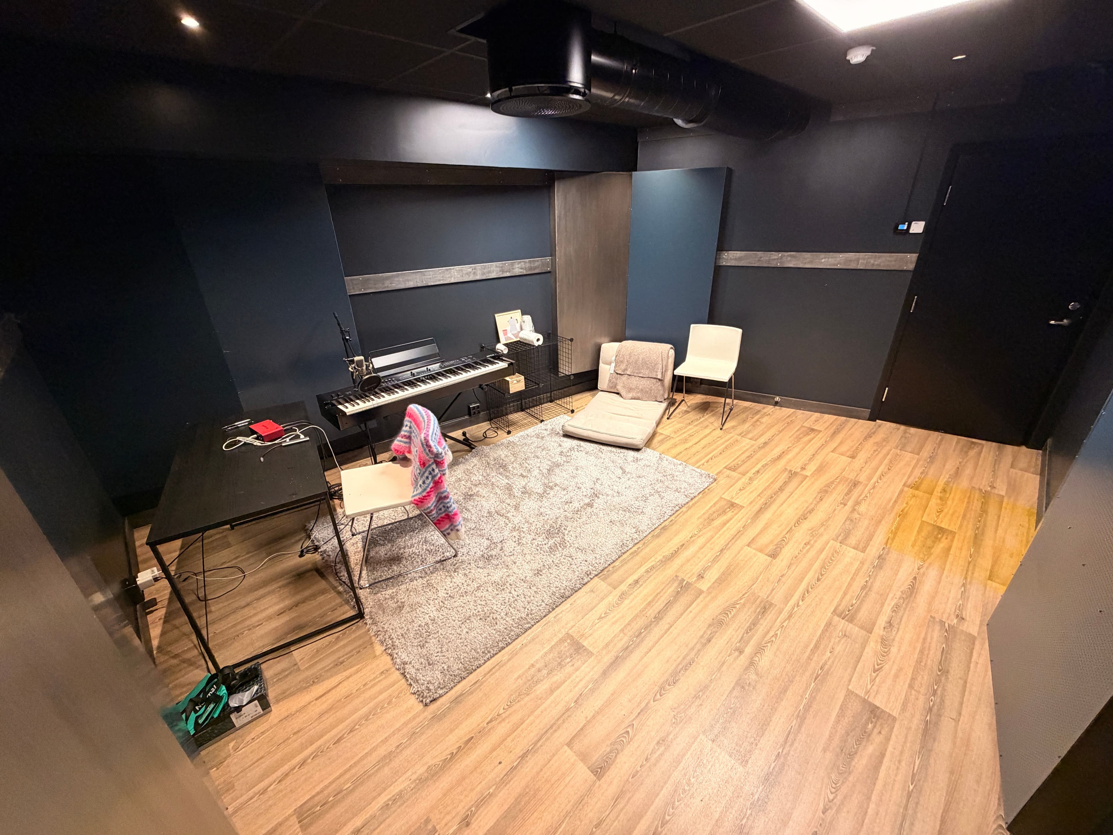 Studio 13